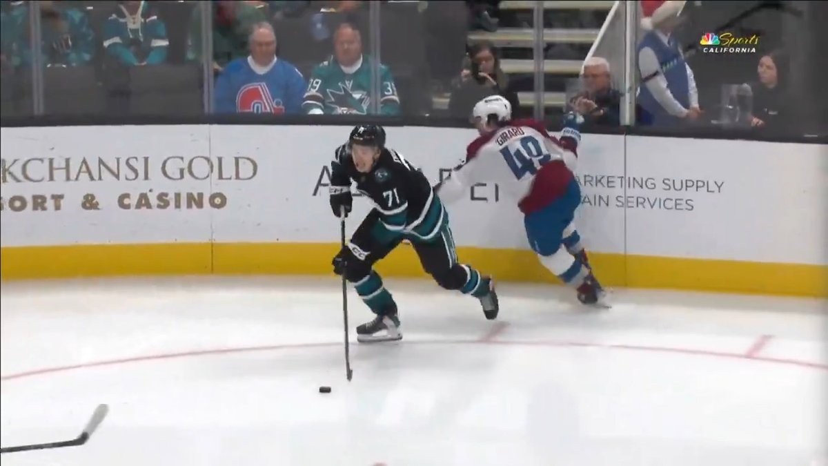 18 years old and pulling off moves like this in the NHL... Macklin Celebrini is special.