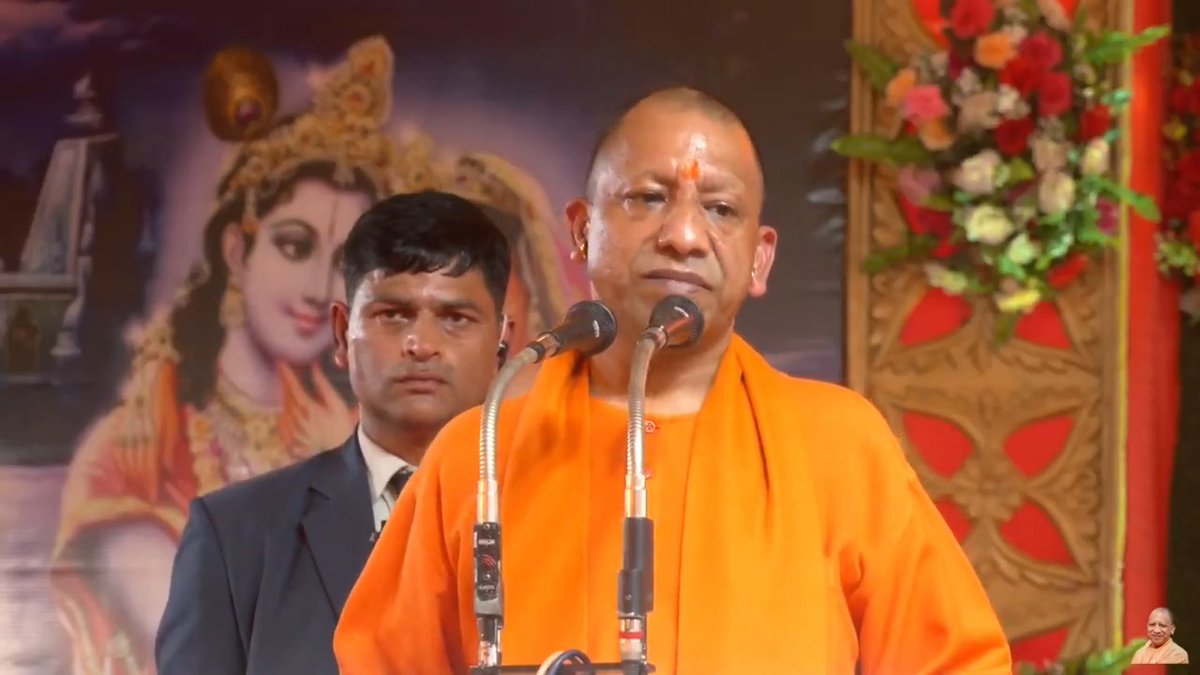 अगर विश्व मानवता को बचाना है, तो उसका एक ही मार्ग है- सनातन धर्म का सम्मान करो। सनातन धर्म सुरक्षित है, तो दुनिया में सभी सुरक्षित हैं...