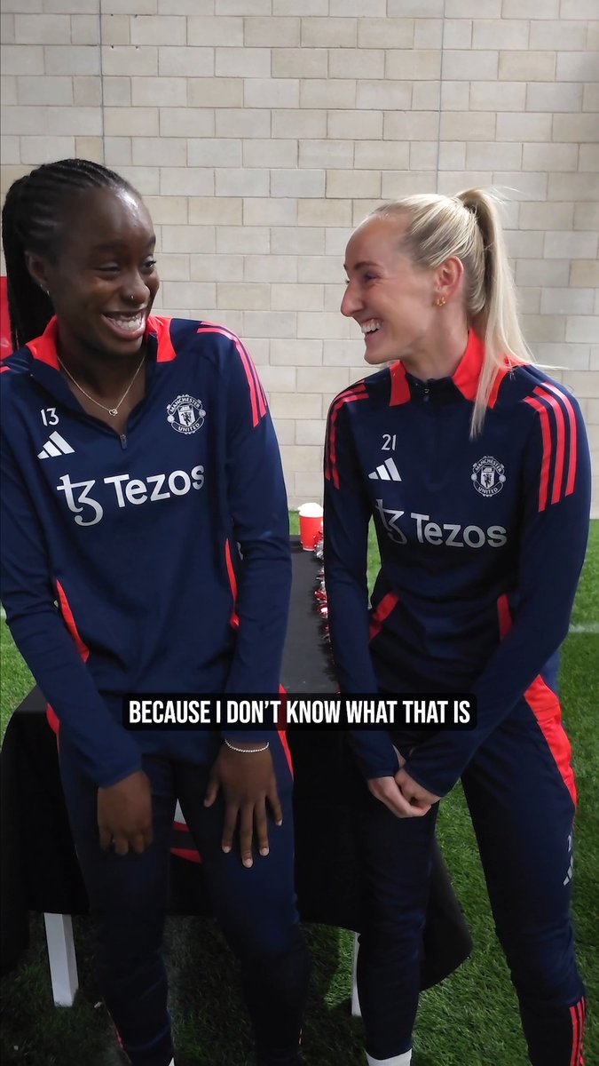 Someone get Simi some pigs in blankets please! 😆🥓 #MUWomen