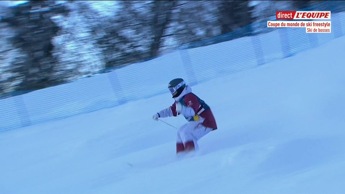 LA VICTOIRE POUR BENJAMIN CAVET ! Le Français décroche sa troisième victoire en Coupe du monde de ski de bosses, la première depuis 2020 ! #lequipeSKI