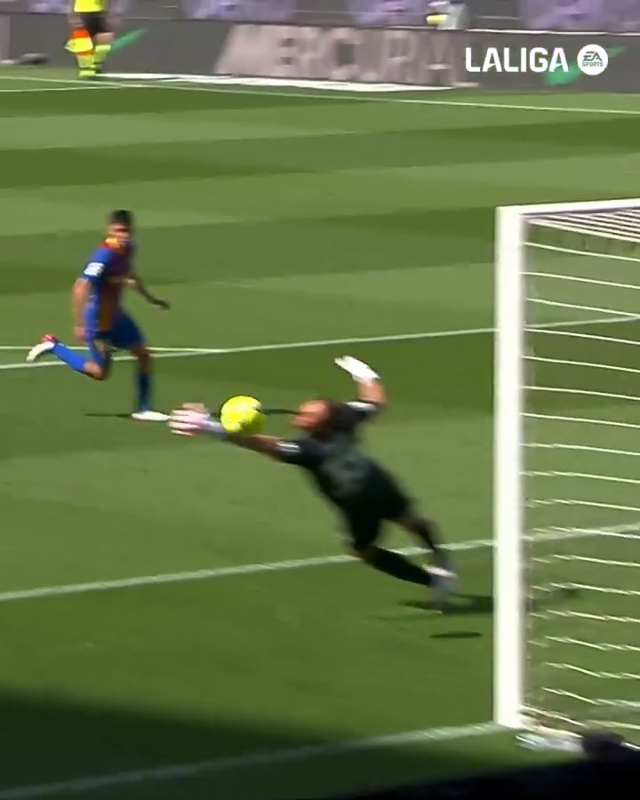 Qué infravalorada está esta parada de Oblak a Messi en la Liga que ganamos en 2021. Sin esa parada, no habríamos ganado la Liga.