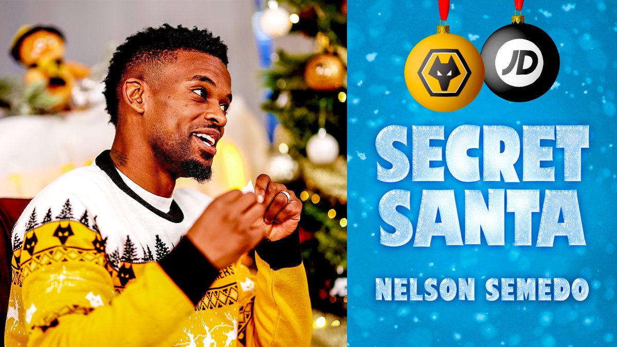 ”To my guy, Super Mario!" 🎁 Nelson Semedo is the first player to pick and wrap presents for his teammate in our secret Santa 🎅