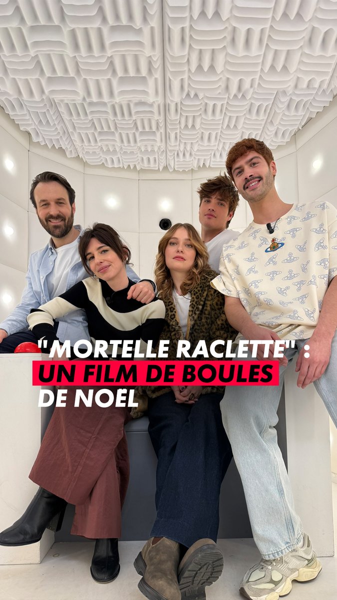 C'est quoi le plus agréable le jour de Noël : regarder un porno ou regarder "Mortelle Raclette" ? 🍑 Réponse dans #MortelleRaclette le 25 décembre sur @Canalplus.