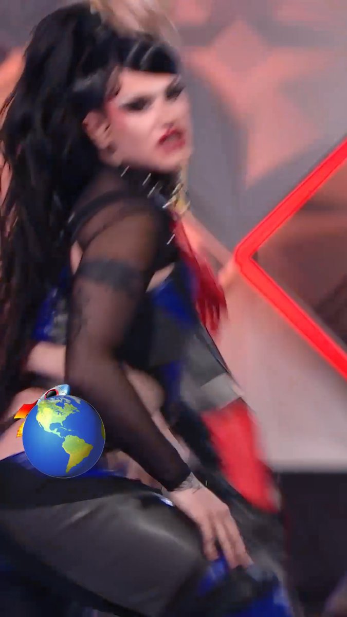 End 👏 of 👏 case 👏. Xanasrevenge performs “Not” feat Simone Denny with VMXP. #CanadasDragRace Where to watch: 🇨🇦: @cravecanada 🌎: WOW Presents Plus