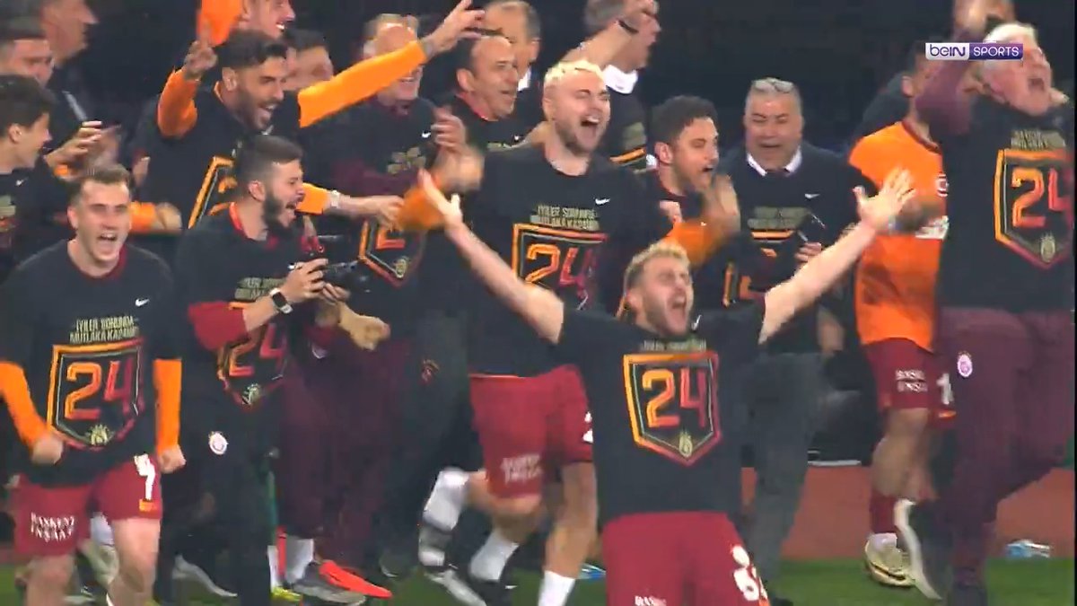 Allahım bu sezonda şampiyon olmayı bizlere nasip eyle.. haramzadelerin yüzünü güldürme.
