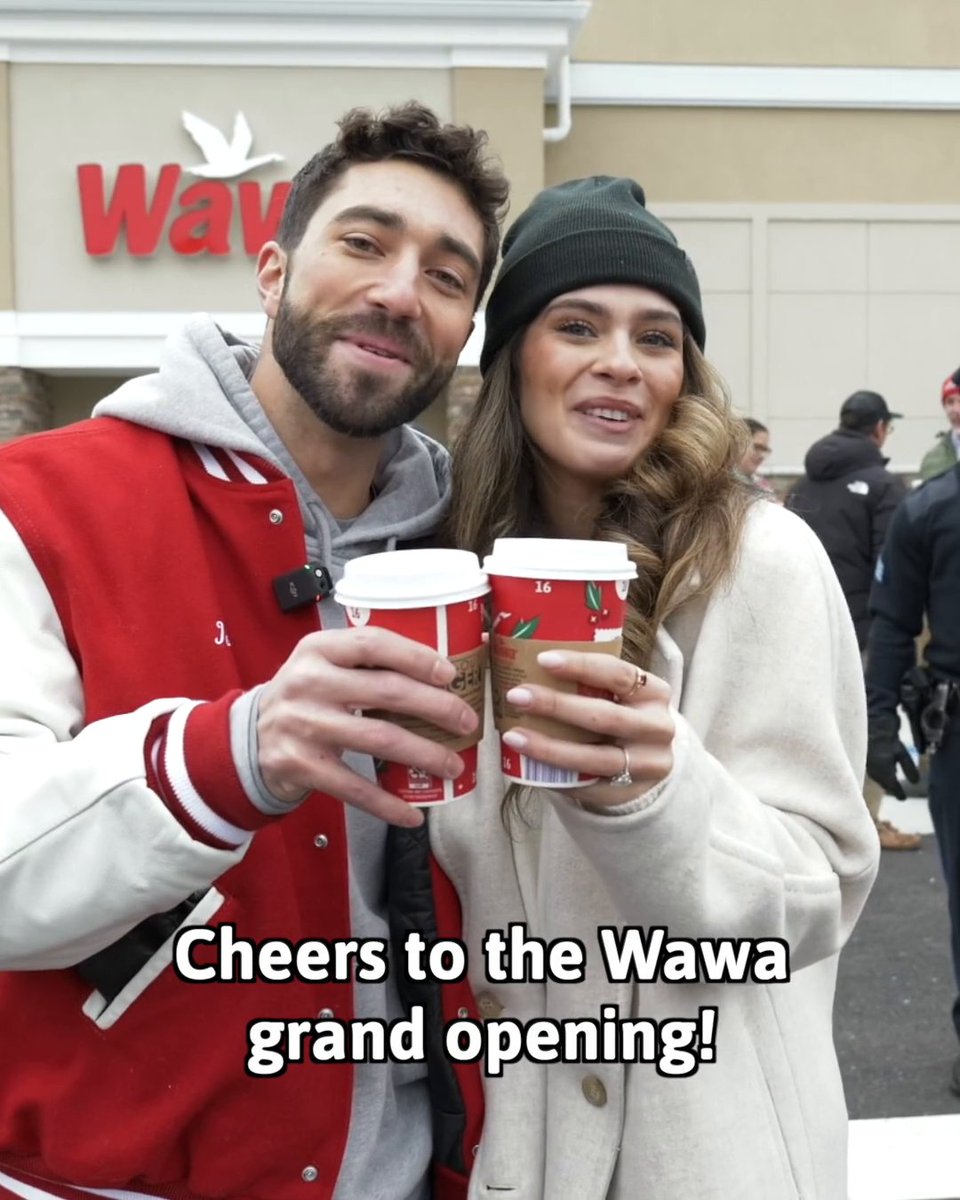 What a way to wrap up 60 years! 🎉 Wawa’s final store opening of 2024 took place in Woodlyn, Ridley Twp., PA — back where it all started in Delaware County! ❤️ Thank you to local officials and community partners at CityTeam, Senior Community Services, Ridley Township Commissioners, and Eagles Autism Foundation!