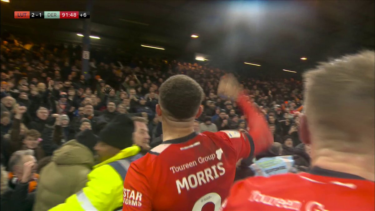"Bedlam, BEDLAM, in the Championship again!" 🤯 Luton Town complete the most unlikely of turnarounds thanks to Carlton Morris' late winner!