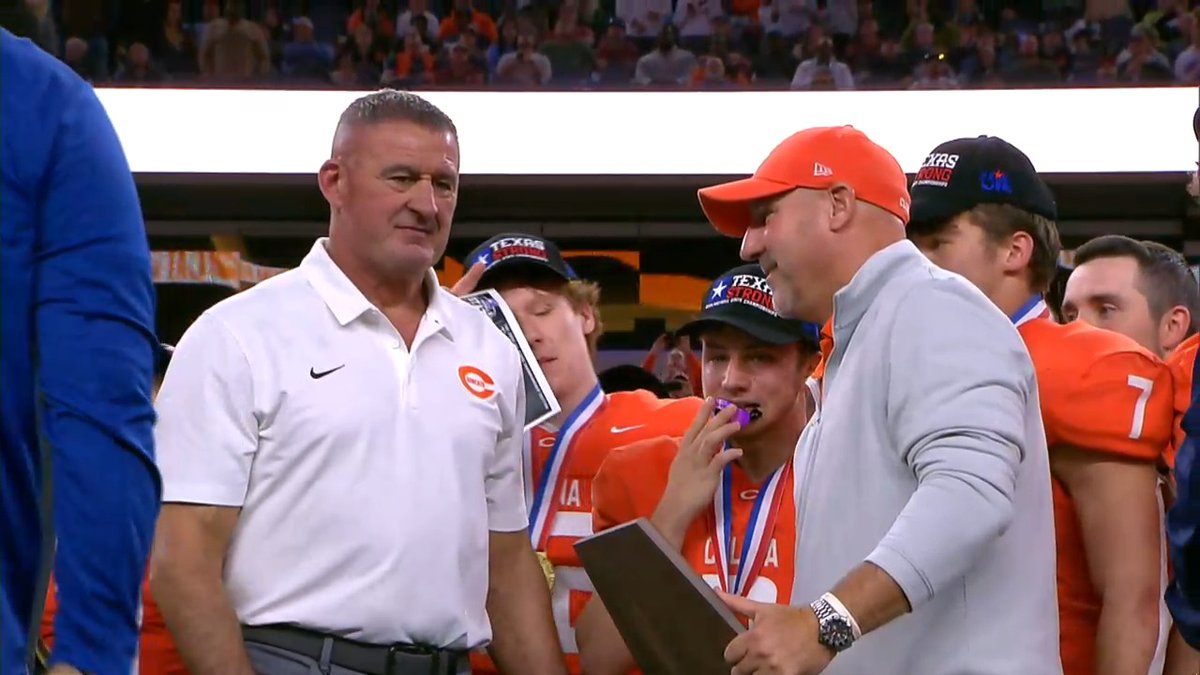 "Nine times? Nineee timessss." 🏆 Watch on FanDuel Sports Network. #UILState #TXHSFB #Dctf #Celina