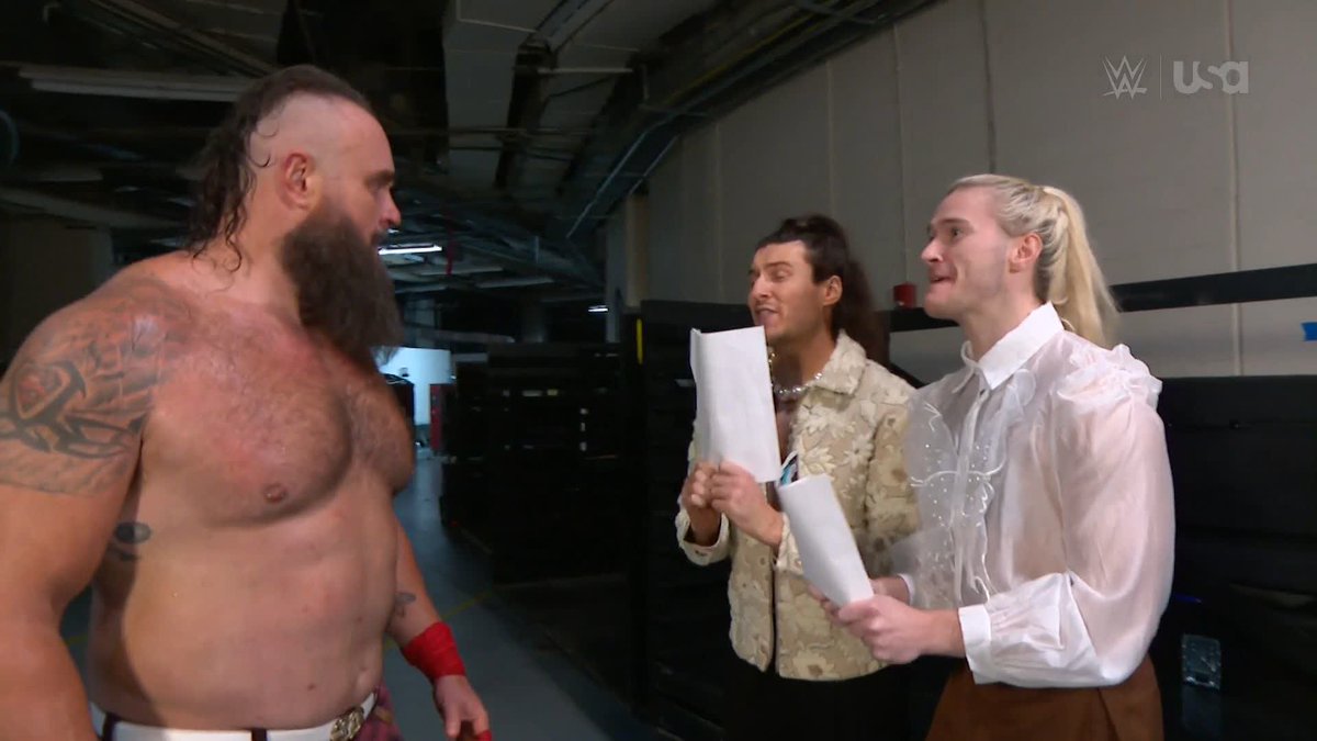 Looks like Carmelo Hayes got the last laugh 😅 #SmackDown