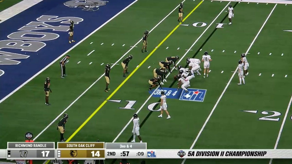 KEILAN SWEENY TO MASON MIXON! Randle is up 24-14! #TXHSFB #DCTF #UILSTATE #HOUSTON