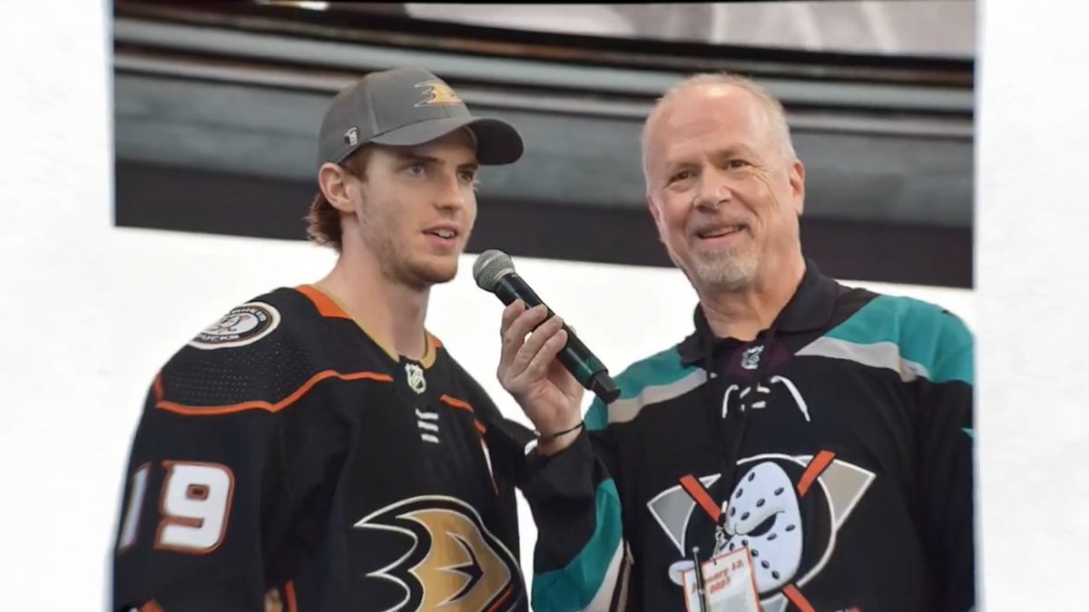 Celebrating 1,000 games for our PA announcer Phil Hulett tonight!