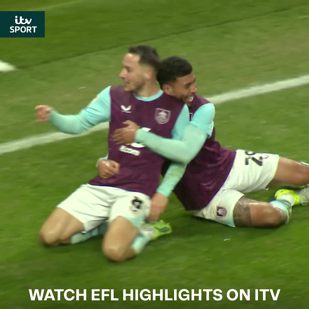 Burnley turned into prime Barcelona to score their second goal in this afternoon's 2-1 win over Watford at Turf Moor! 😮💨 The finish from Josh Brownhill wasn't too bad either! 🤩 #TwitterClarets