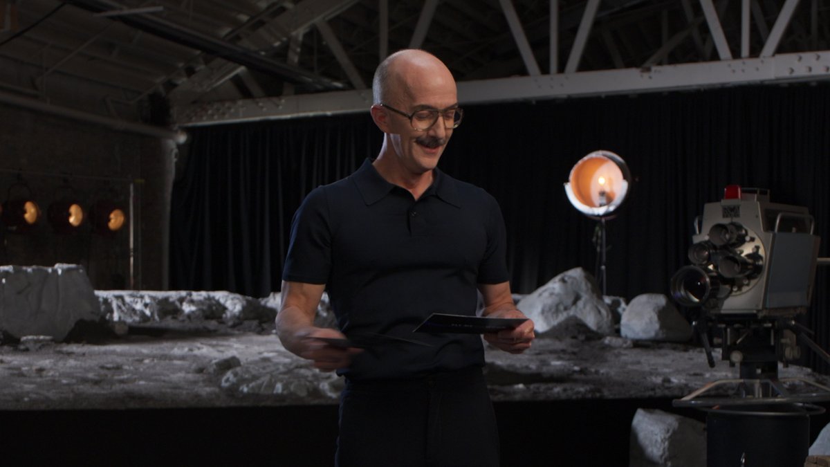 In space, no one can hear bad pick up lines. #FlyMeToTheMoon — Now Streaming on Apple TV+