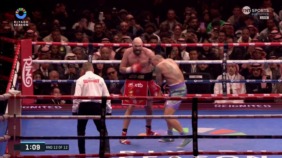 🚨 BREAKING: 🇺🇦 Usyk defeats Fury in the rematch to remain the undisputed heavyweight boxing world champion of the world. Unanimous decision: 116-112.