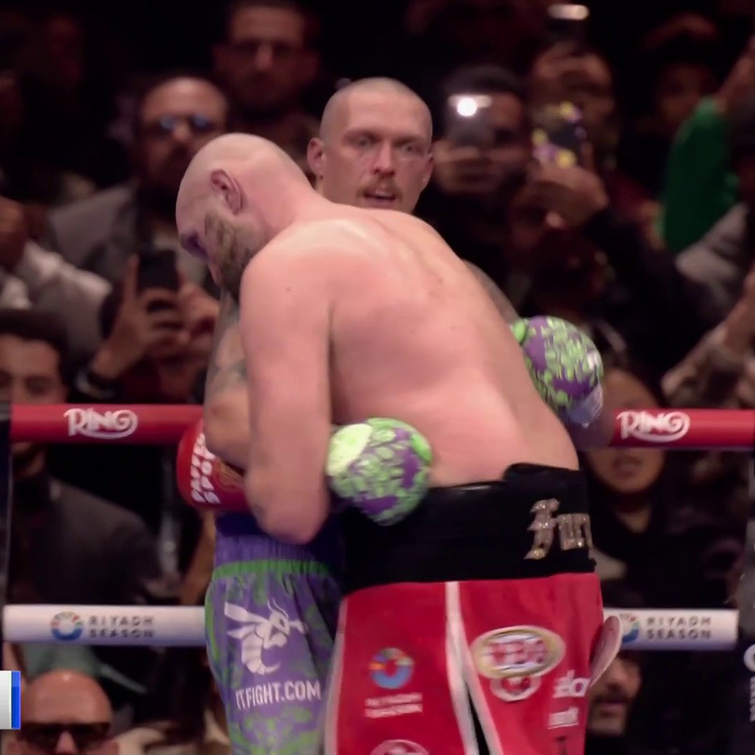 Fury holding him did my head in you can't fight holding someone. Usyk shorter reach, smaller in size yet took it to him all fight always looking to drop big punches what a fighter Usyk is the only winner for me.