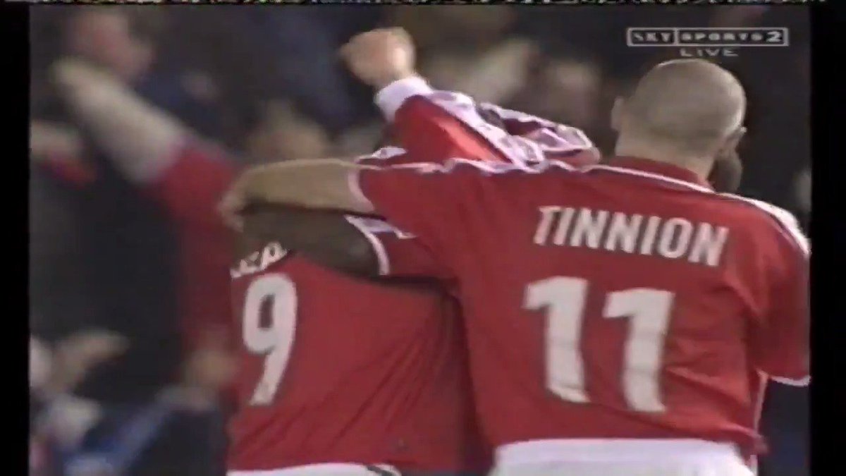 A memorable Bristol derby #OnThisDay in 2000! ⏮️