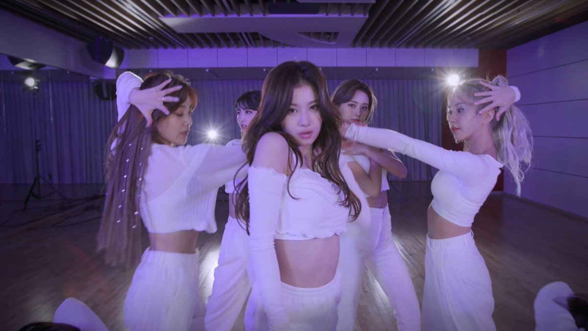 4 years ago today, TWICE released 'CRY FOR ME' Choreography - 2.