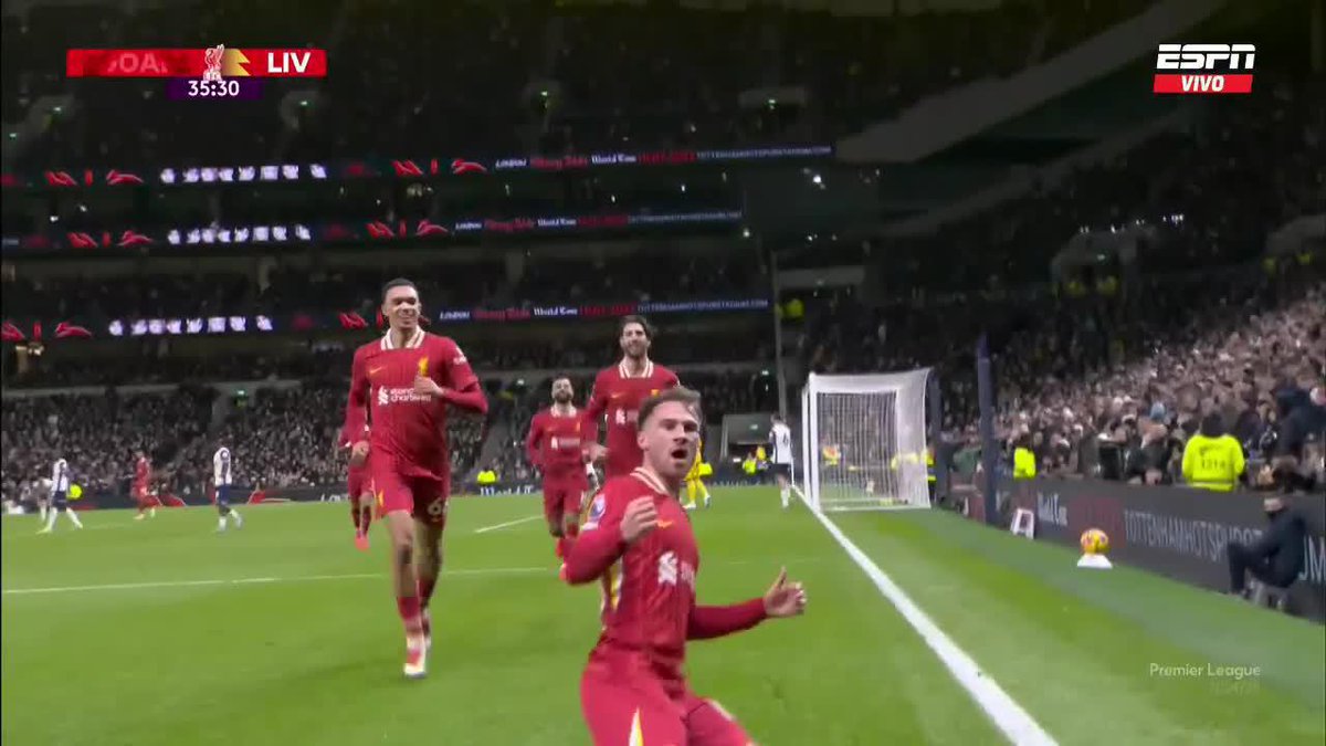 Algunos hablan de pijas en stream y otros meten goles con la 10 del liverpool. Siempre en el barco de Mac Allister