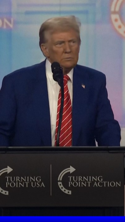 💬 " La politique officielle du gouvernement des États-Unis sera qu'il n'y a que deux genres: masculin et féminin" Donald Trump veut "mettre un terme à la folie transgenre"