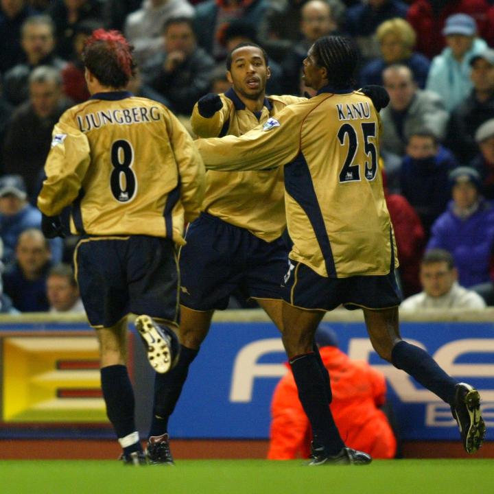 📅 OTD in 2001... We recorded a famous win at Anfield courtesy of Henry and Ljungberg's strikes ✊
