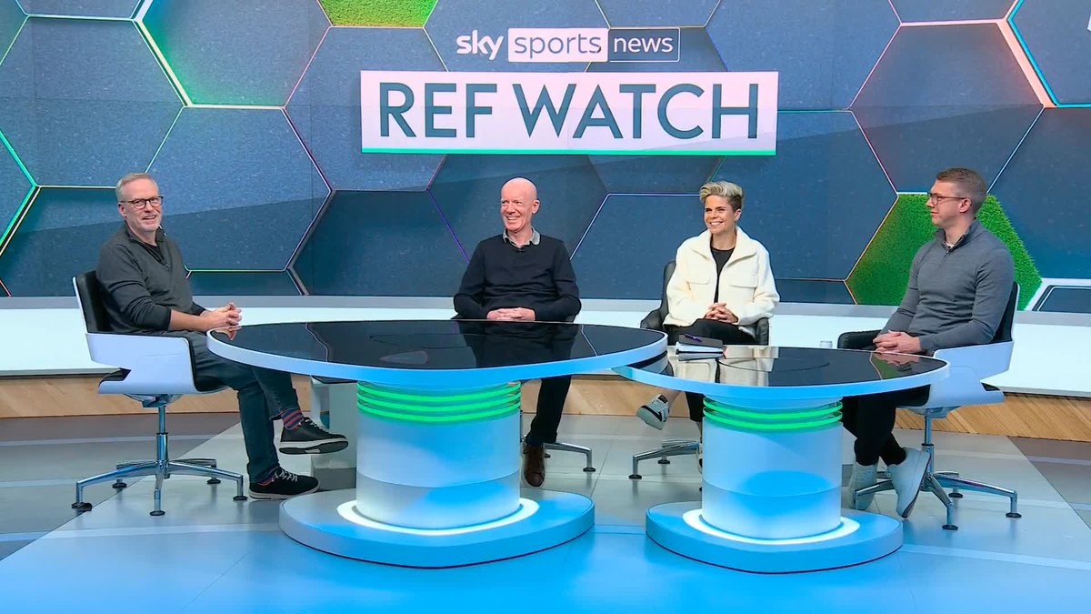 Penrice handball a "shocker" 😬 Disallowed goal a "great spot" 🔎 The Ref Watch panel discuss two incidents from Hearts' 2-1 win over St Johnstone ⤵️