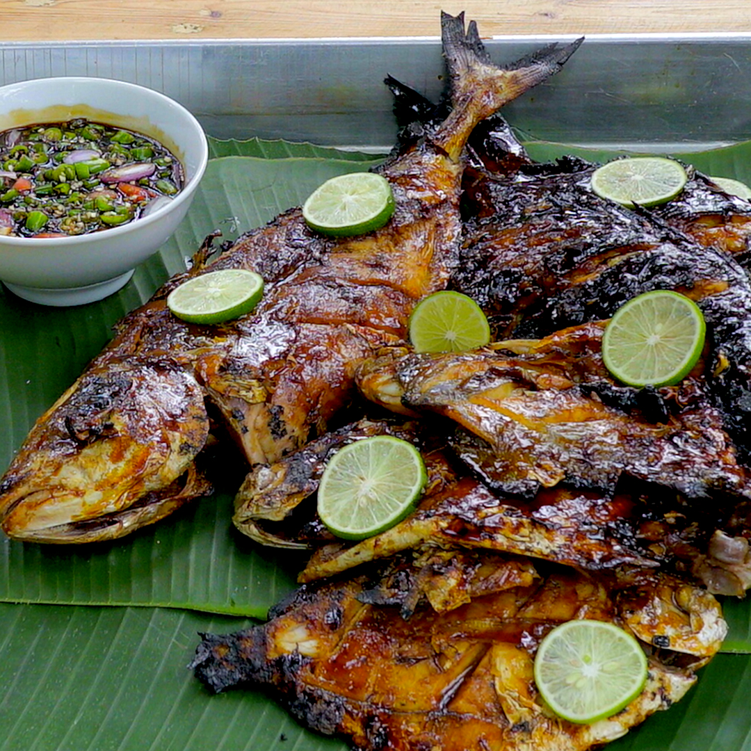 Ayo rayakan tahun baru kamu dengan menu ikan bakar yang memanjakan lidah.