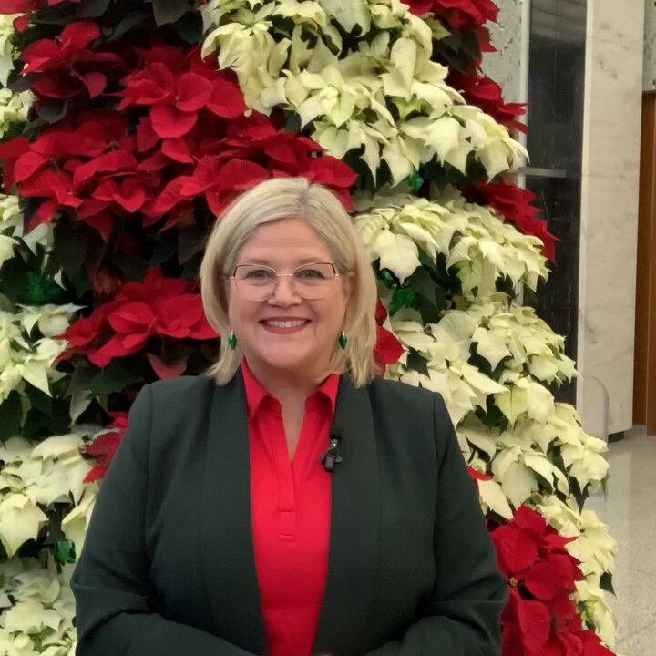 Greetings #HamOnt - I extend my warmest holiday wishes with each and every one of you. From my family to yours, I wish you a joyous holiday season filled with love, laughter, and peace. Stay safe, stay warm, and take care of each other.