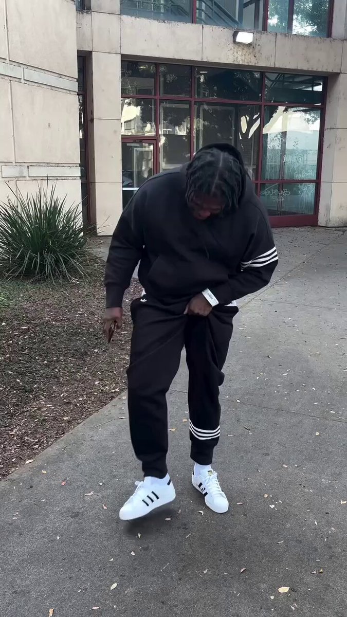4XTRA is free after being released from jail.