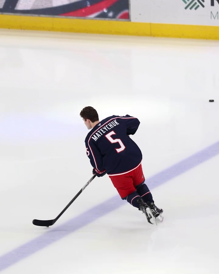 A lap Denton Mateychuk won't ever forget ❤️ Congrats on your NHL debut!
