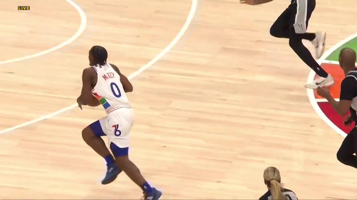 I STILL CANT GET OVER THIS THIS IS THE MOST HYPE THING THAT HAS HAPPENED ALL SEASON FOR THE SIXERS