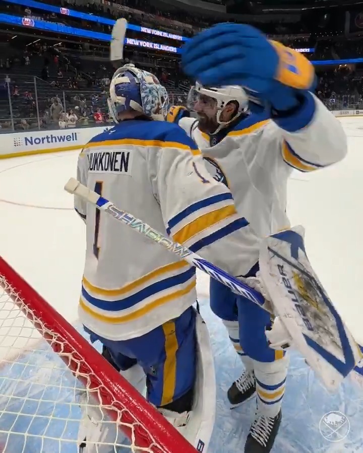 FA-LA-LA-LA-LUUUUUK! 🗣️ #LetsGoBuffalo