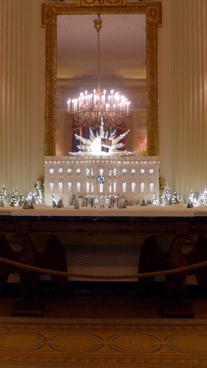 The People's House is ready for St. Nick.