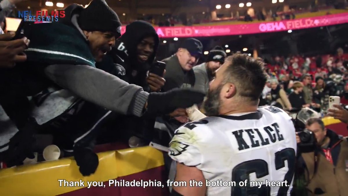 🚨#NFL FILMS SPECIAL: Hundreds of Philadelphia #Eagles fans thanking Jason Kelce for all he’s done for the city and people of Philly. “Thank you, Philadelphia.” This is so well done. CHILLS 🥹