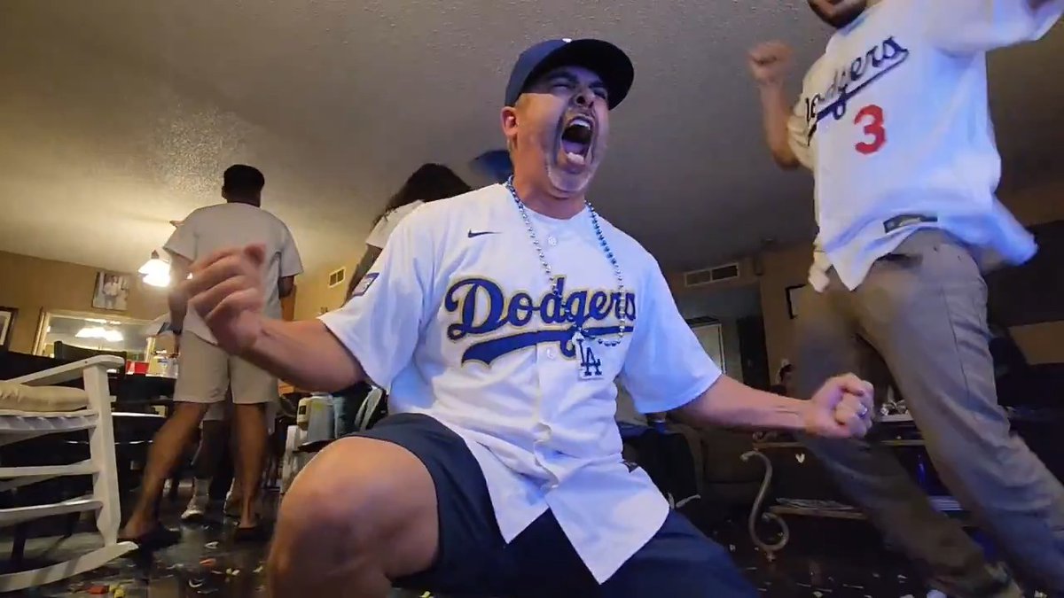 A championship for Los Angeles. For Dodger fans. For you. 🏆
