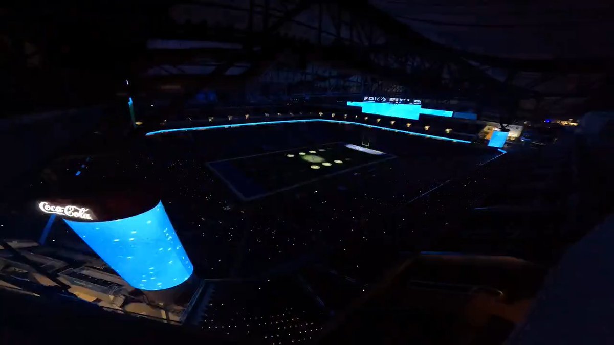 Happy holidays from your Detroit Lions!