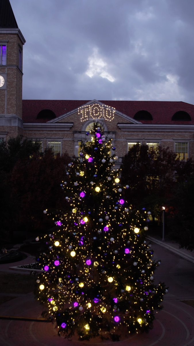 'Twas the night before Christmas and all through TCU... 🎄