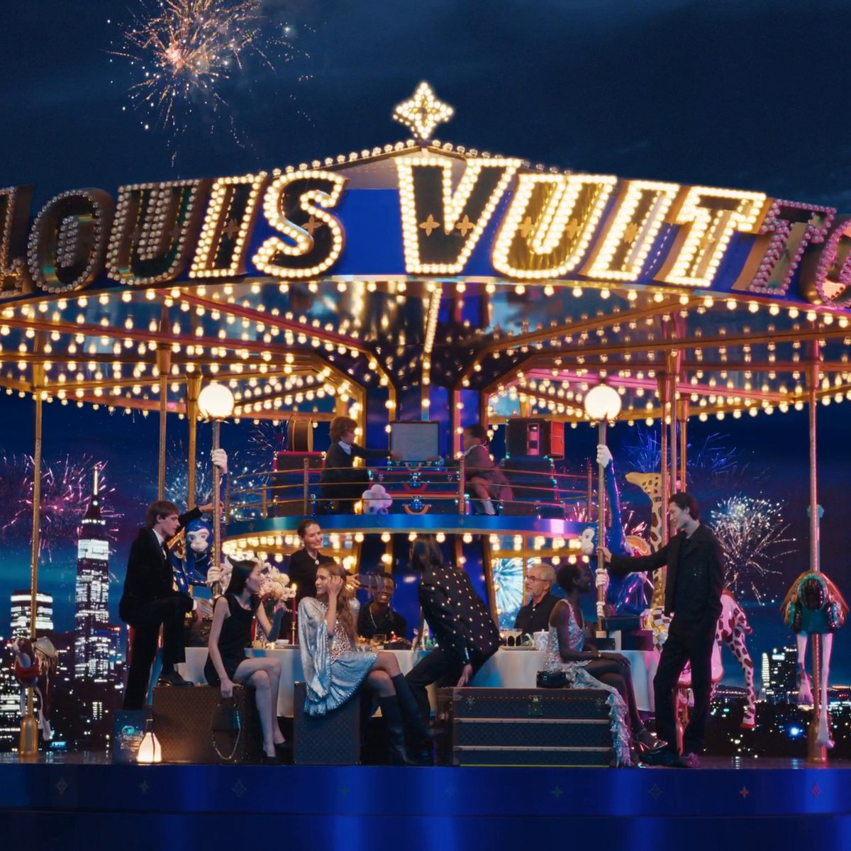 Happy Holidays from Louis Vuitton. Celebrate cherished traditions and create unforgettable moments surrounded by the joy of loved ones. Share festive wishes with the House's holiday e-card at #LVHoliday #LVGifts #LouisVuitton