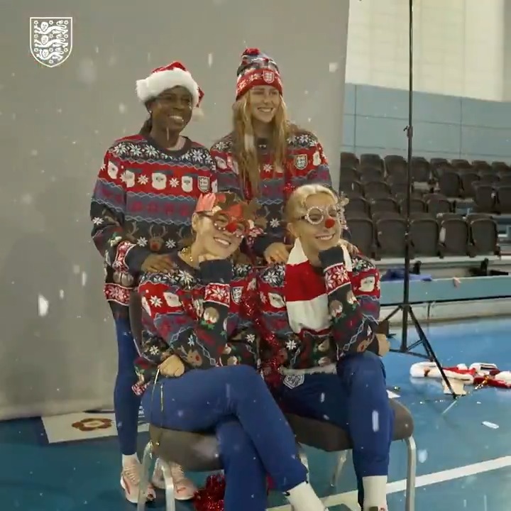 Feeling festive 🥰