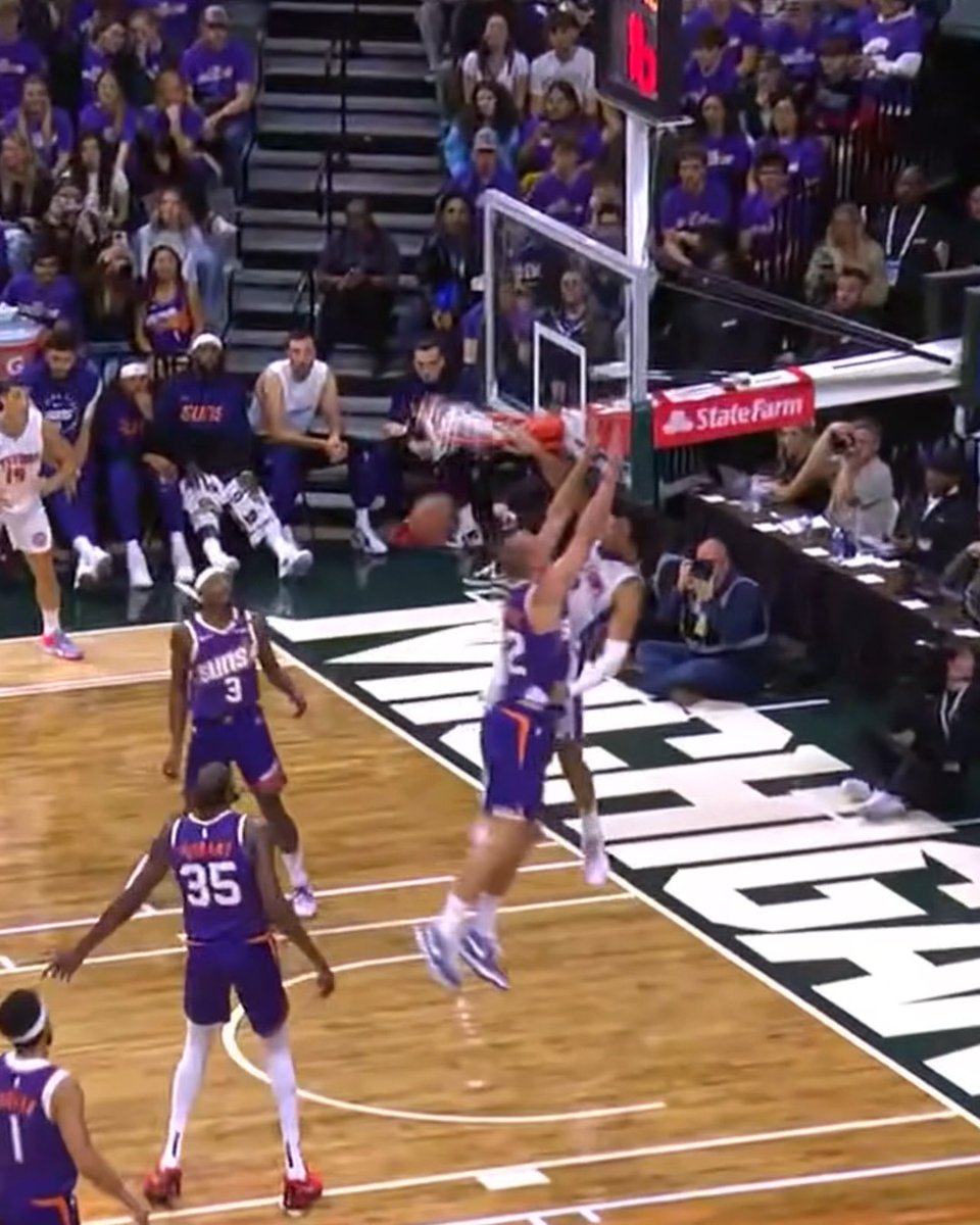 Our Christmas gift to you: Cade’s best dunks of the season so far 💪 All-Star votes are 3-for-1 today, make yours count