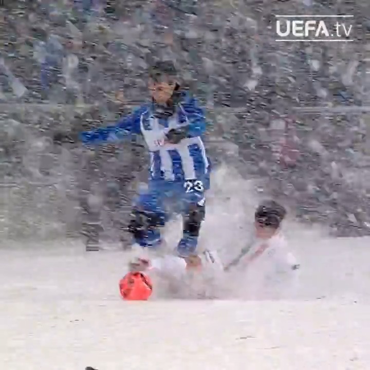 So satisfying 🤤❄️ #UEL