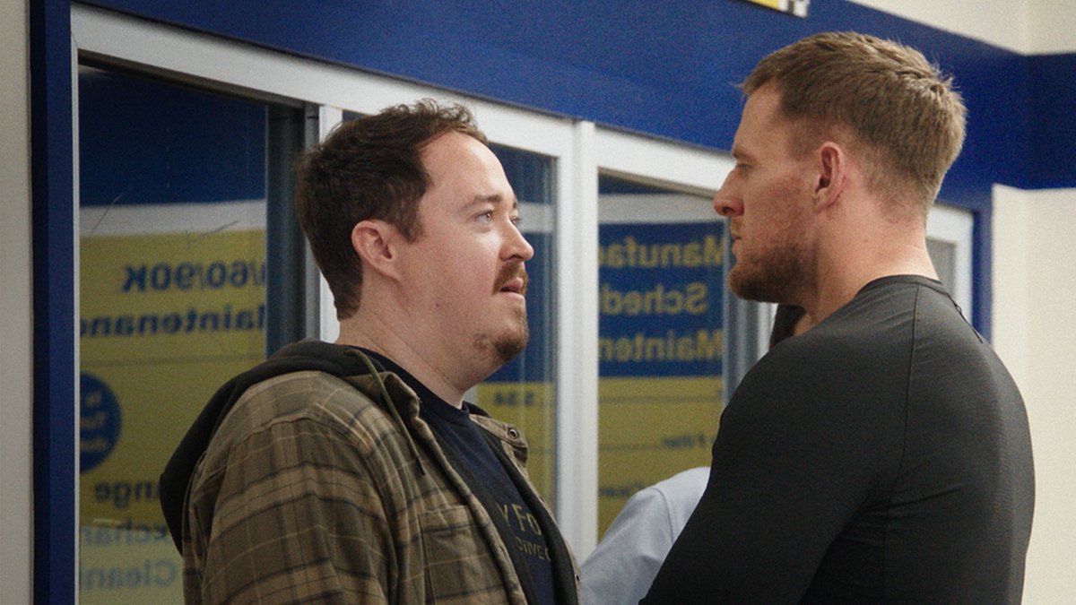 J.J. Watt drops in on the cast of Tires #NFLonNetflix Tires returns to Netflix in 2025