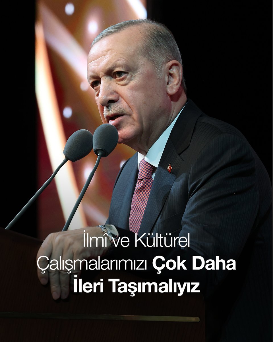 Gençlerimizin asla unutmaması gereken hususlardan biri, Türk-İslam medeniyetinin daha 3 asır öncesine kadar ilim ve sanatta diğer milletlere ilham veren örnek işlere imza atmış olmasıdır.