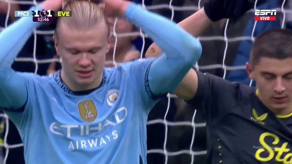 ❌ Erling Haaland FALLÓ EL PENAL para el City.