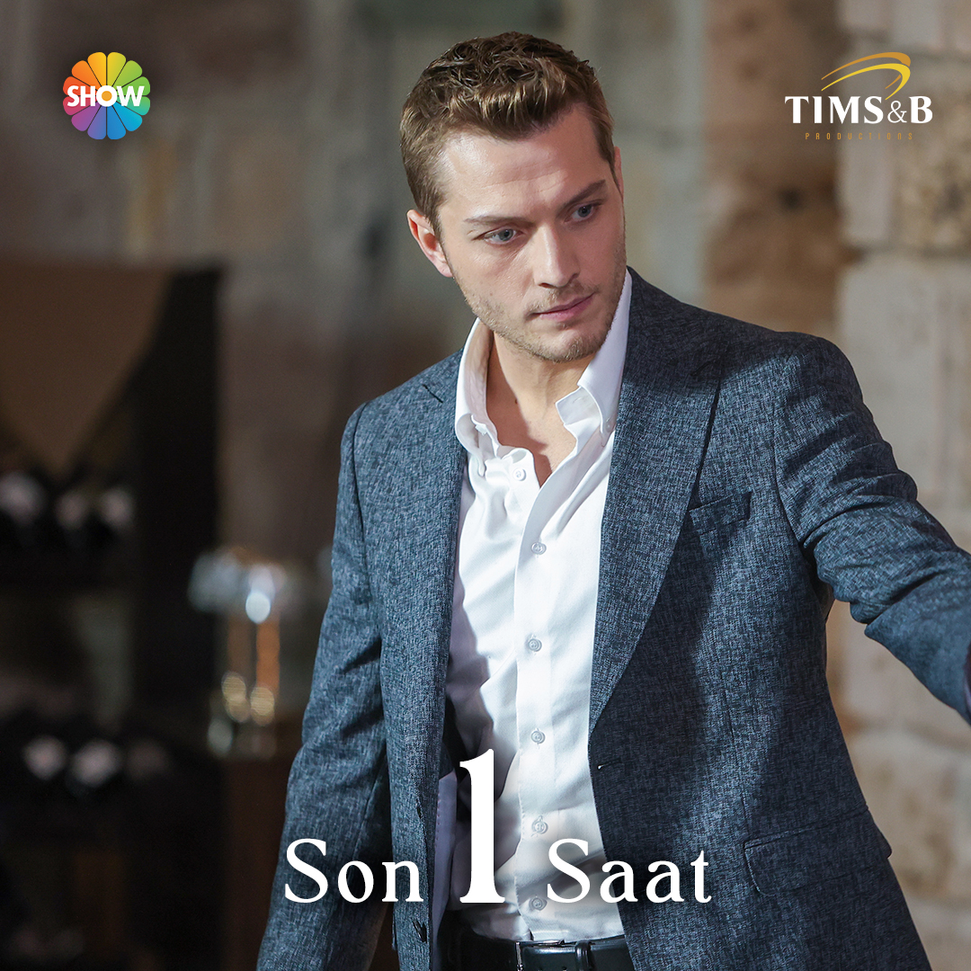 “Ama hayat böyle işte güzel olan şeyler kısa sürüyor.” 💔 Son 1 saat! #SiyahKalp yeni bölümüyle bu akşam 20.00’de @showtv’de 🖤 TIMS&B Productions