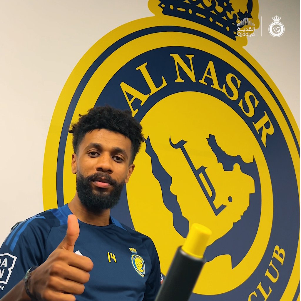 نجومنا يواصلون برامجهم التأهيلية اليومية في مقـر النادي 👍 وسامي النجعي يوجه رسالته لجماهير #العالمي 🤩