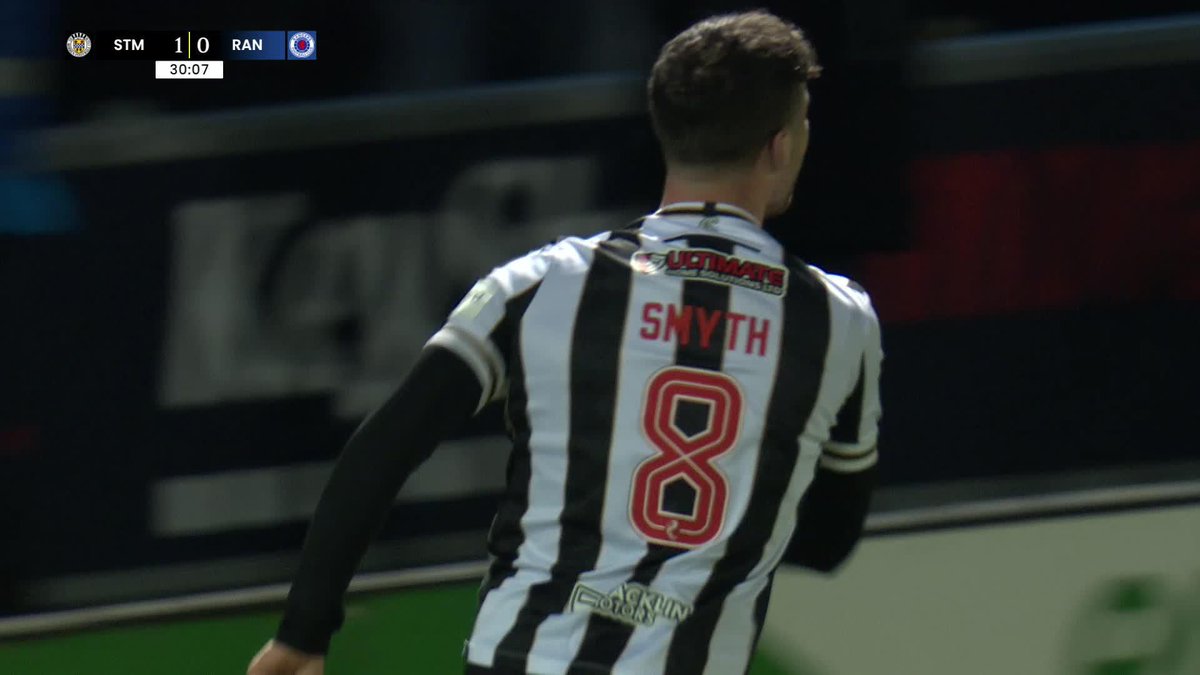 Massive Jack Butland mistake 😬 Oisin Smyth gives St Mirren FC the lead from the penalty spot after a foul inside the box from the Rangers' goalkeeper ⚫⚪ #STMRAN