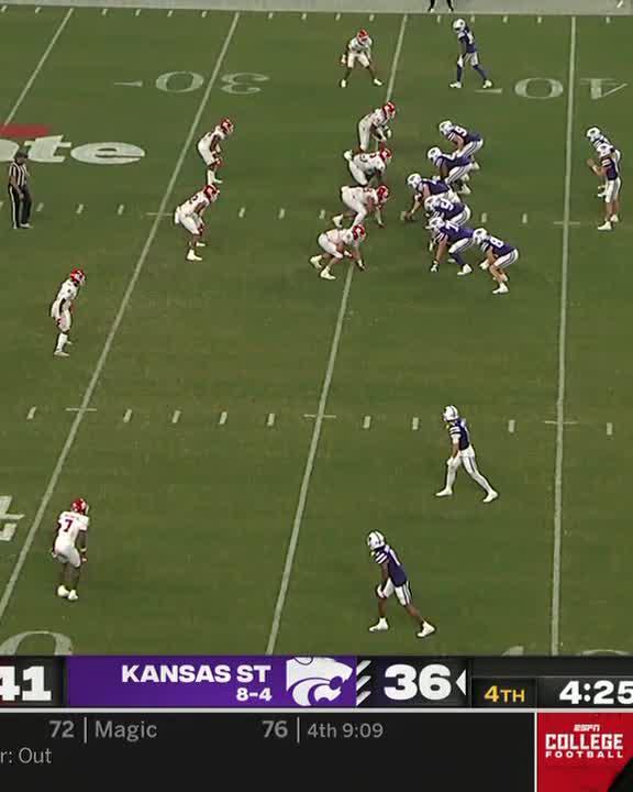 Dylan Edwards is BALLIN for KState tonight. The former Colorado RB has 18 carries, 196 yards, 2 TDs on the ground, and a receiving TD tonight 🤯 The 196 yards are a Kansas State bowl game record 🔥