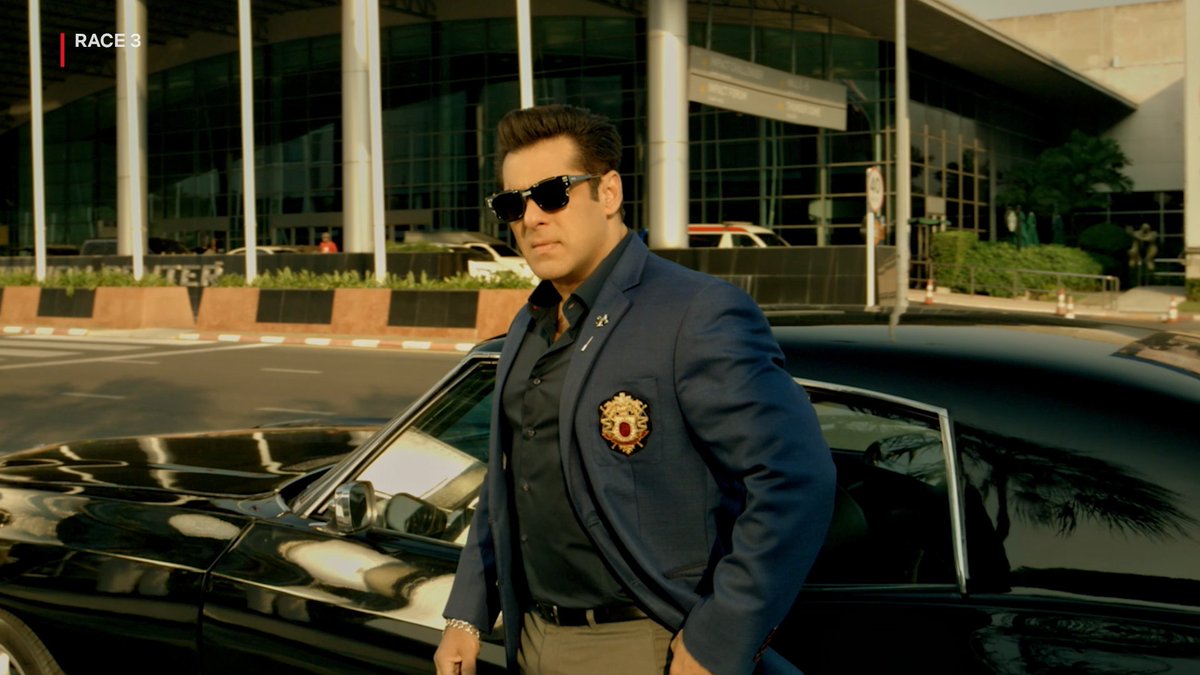 Sending bohot saara Prem to Bhaijaan! Happy Birthday Salman Khan 💪❤️ Watch Jai Ho, Bajrangi Bhaijaan, Bharat, Kick, and Race 3 now on Netflix.