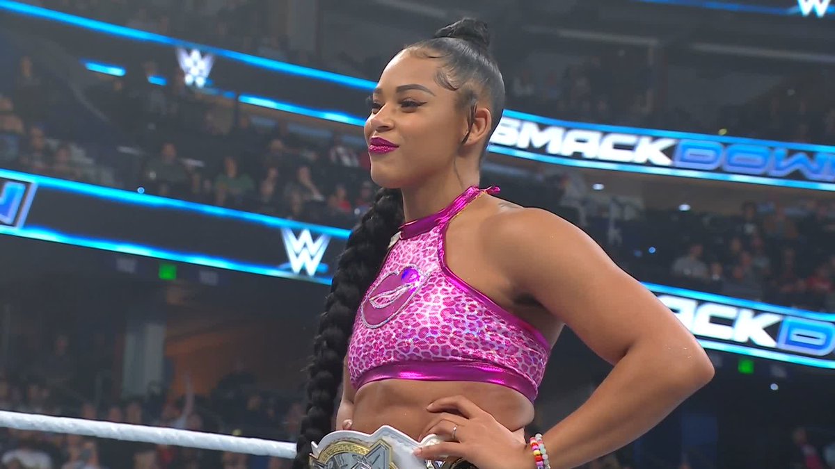 Come on, Nia Jax 😡 Bianca Belair would never! #SmackDown