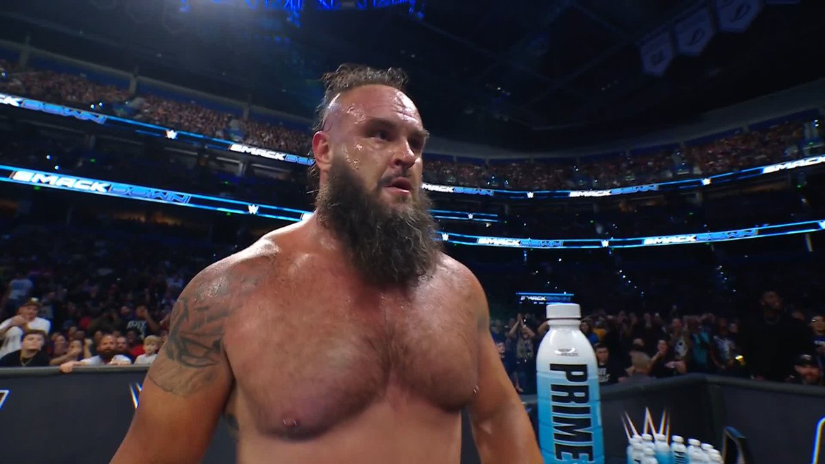 Uh oh 😬 Austin Theory might need to rethink his friendship with Grayson Waller... #SmackDown